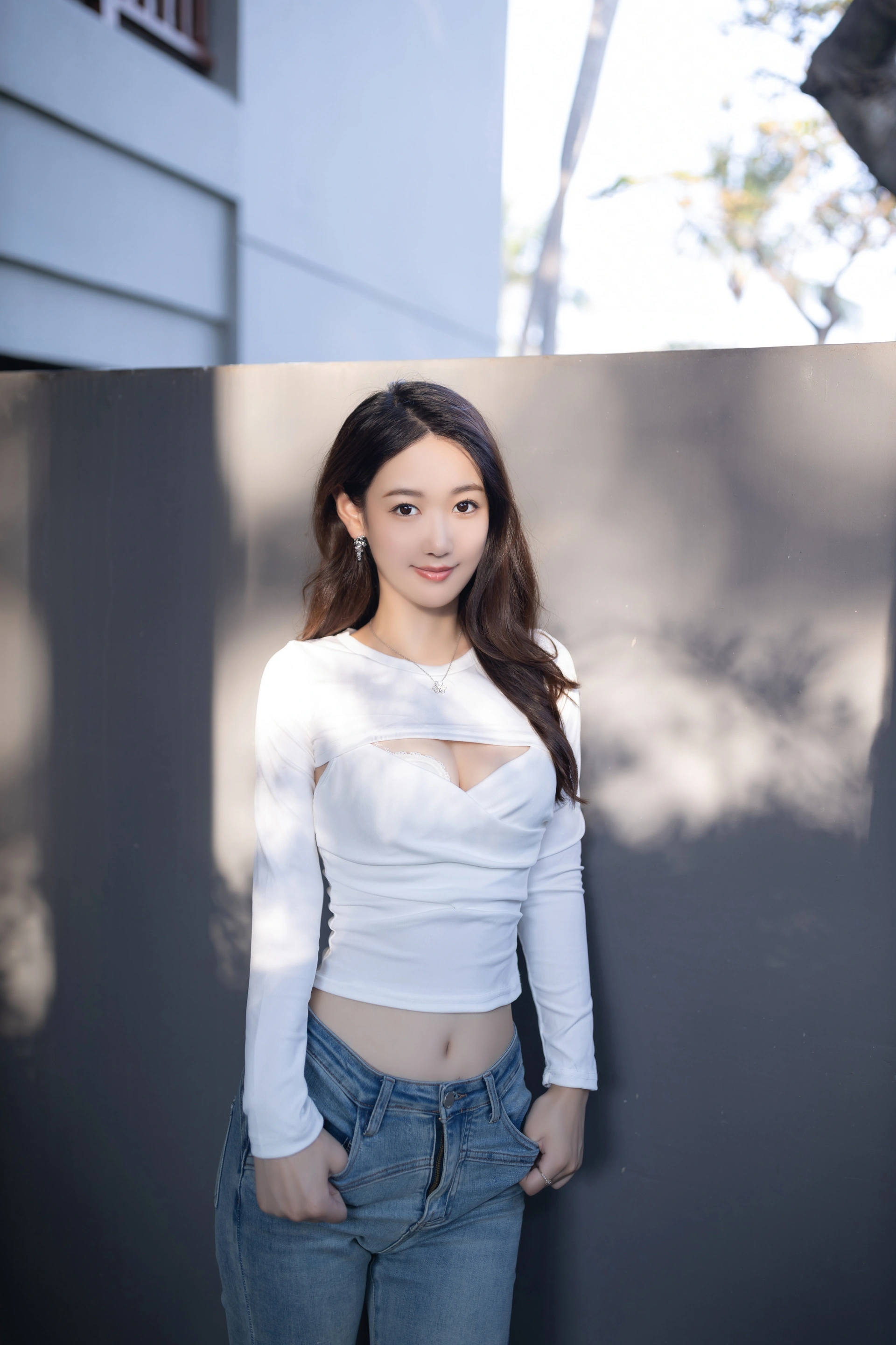 唐安琪 – NO.032 户外牛仔裤写真 2
